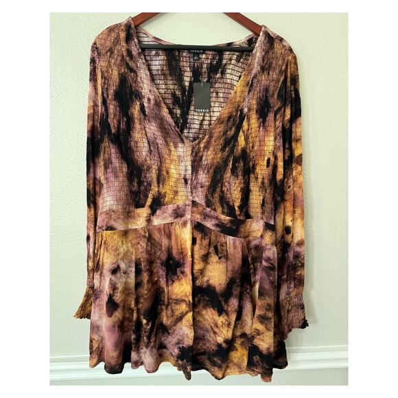Torrid Babydoll Crinkle Gauze Smocked Top Tie Dye Size 3X NWT‎ - Picture 2 of 6